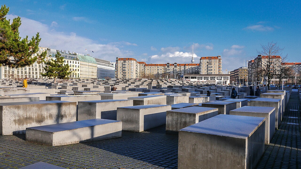 Мемориал жертв Холокоста