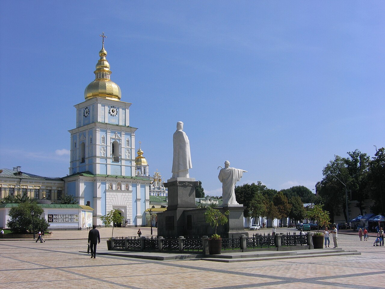 Михайловская площадь