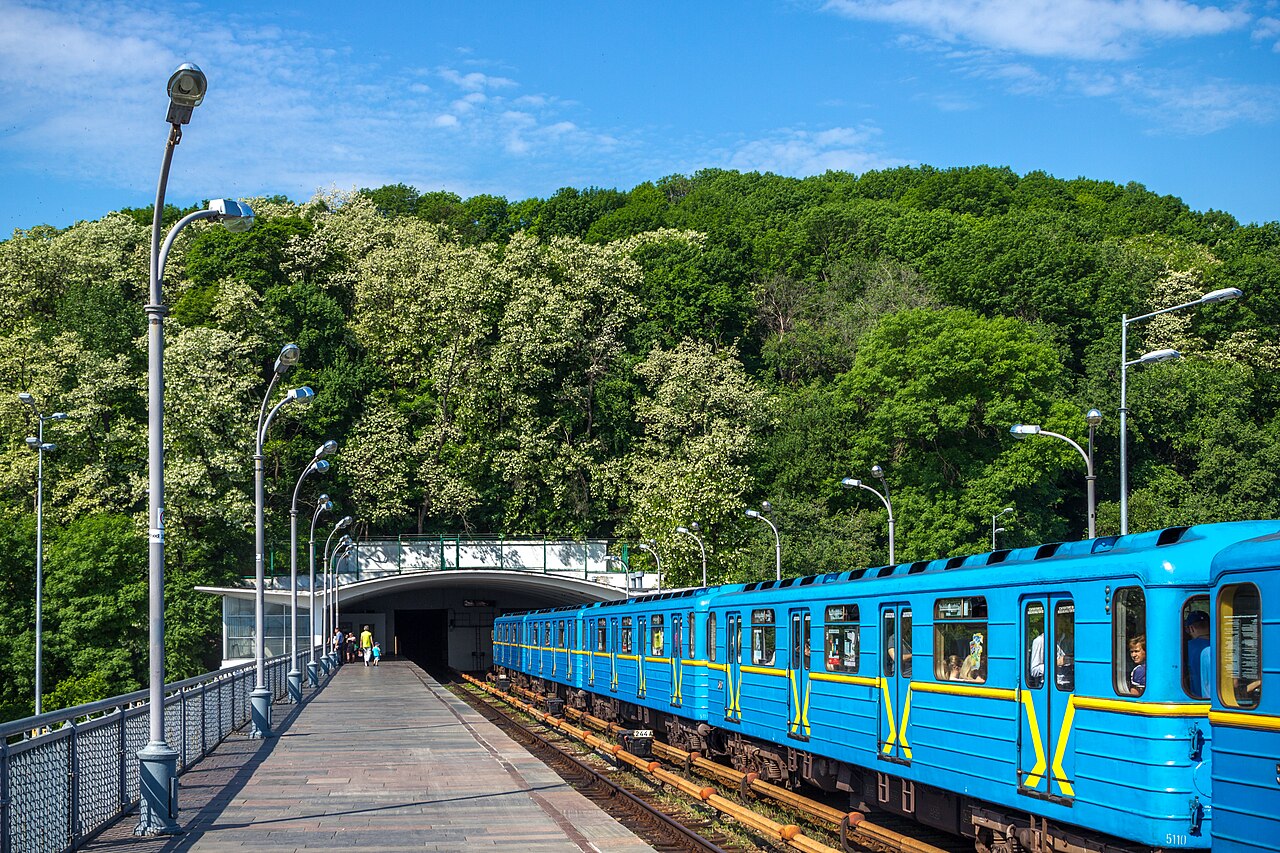 Мост Метро